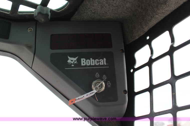 image for item H1379 2004 Bobcat S150 skid steer