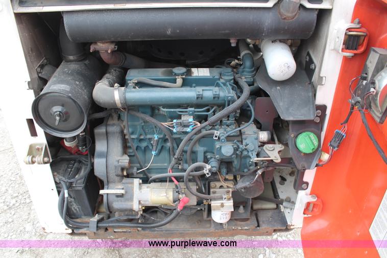 image for item H1379 2004 Bobcat S150 skid steer