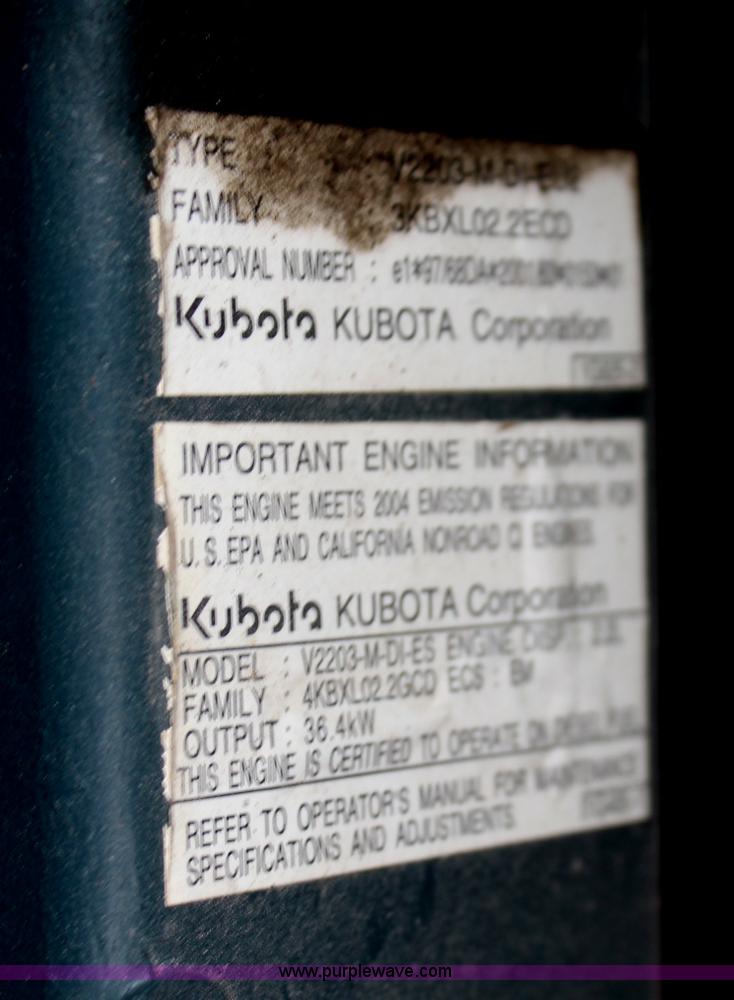 image for item H1379 2004 Bobcat S150 skid steer