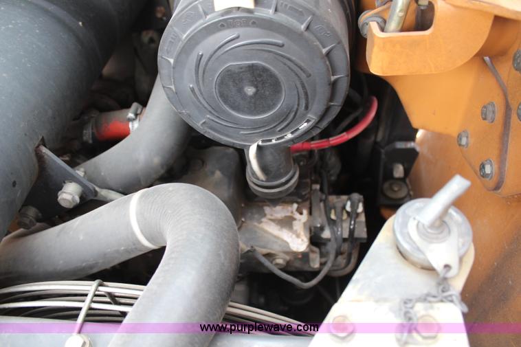 image for item H1380 2006 Case 435 skid steer