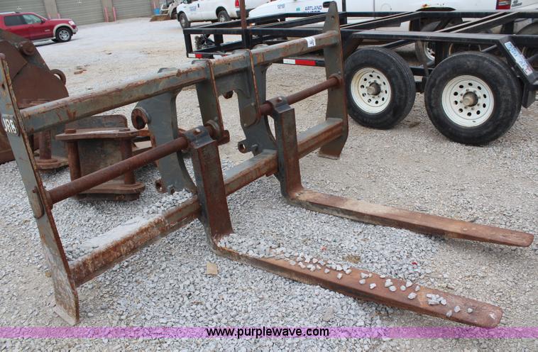 image for item H1387 JRB WA320 forks attachment