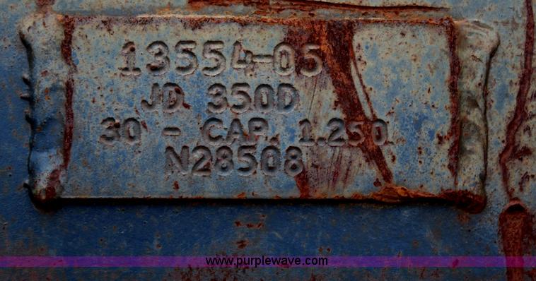 image for item H1389 TAG 30" excavator bucket