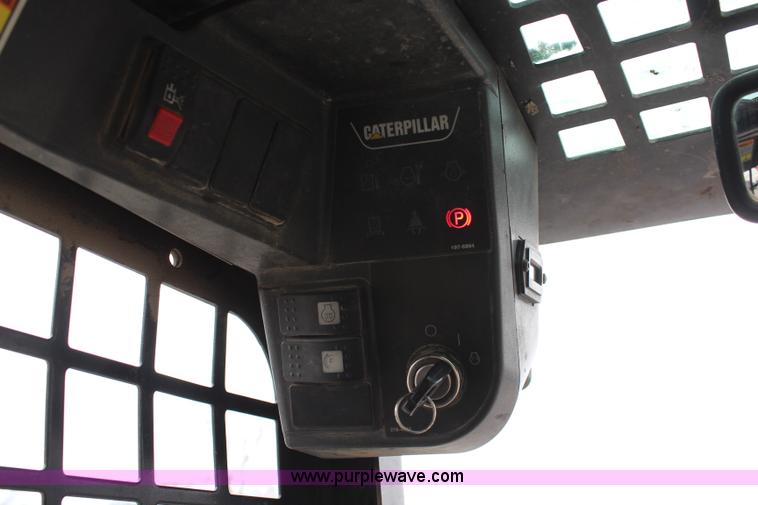 image for item H1393 2006 Caterpillar 216B track skid steer