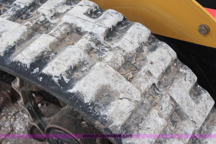 image for item H1393 2006 Caterpillar 216B track skid steer