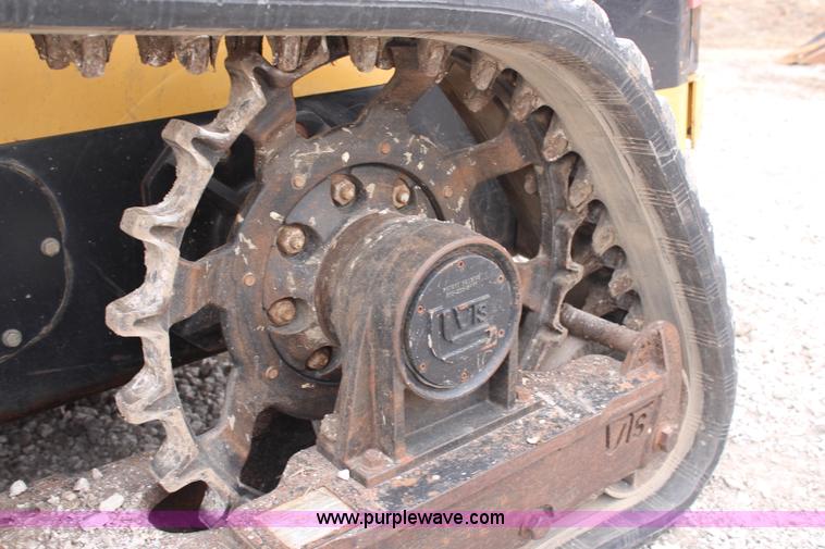 image for item H1393 2006 Caterpillar 216B track skid steer