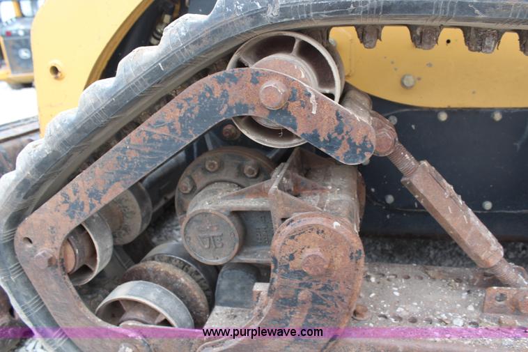 image for item H1393 2006 Caterpillar 216B track skid steer