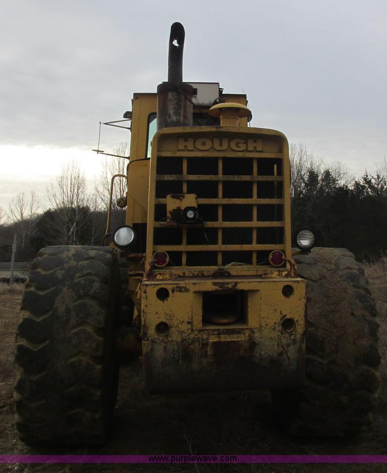 image for item H7741 International H100 Series C articulating loader