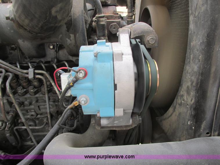 image for item H7743 1991 Ford L8000 dump truck