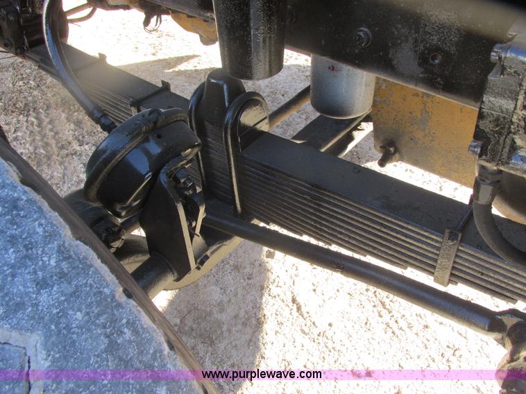 image for item H7744 1992 Kenworth T800 dump truck