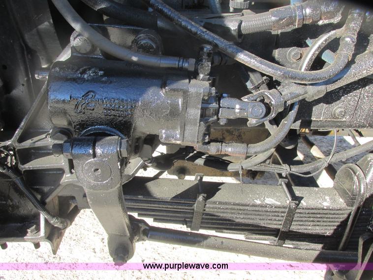 image for item H7744 1992 Kenworth T800 dump truck