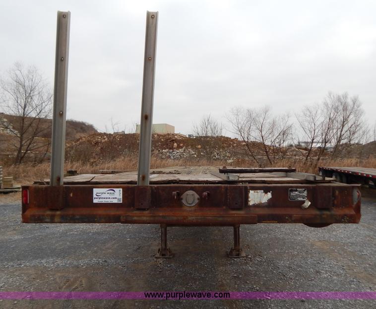 image for item I1219 1979 Fruehauf PA-F2-40 40' flatbed trailer