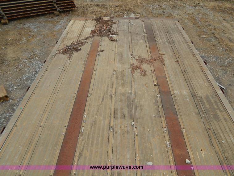 image for item I1219 1979 Fruehauf PA-F2-40 40' flatbed trailer