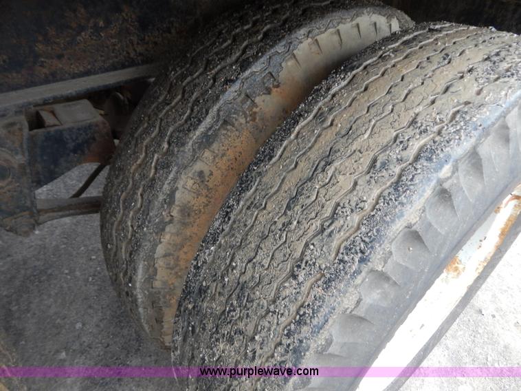 image for item I1221 1965 Trailmobile flatbed trailer