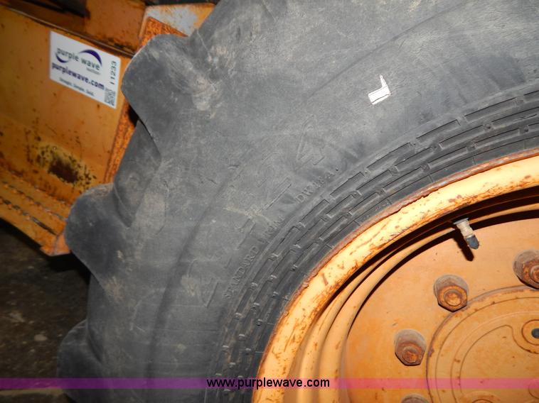 image for item I1233 1995 Case 590 Super L backhoe