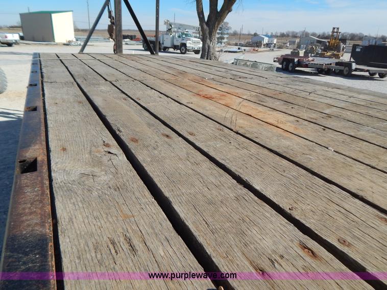 image for item I1237 1998 Freightliner FL80 crane truck