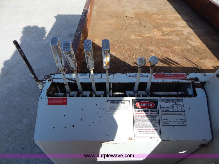 image for item I1238 1992 Ford F900 crane dump truck