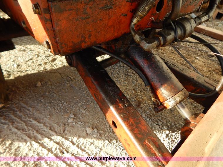 image for item I1243 Ditch Witch 2300DD trencher