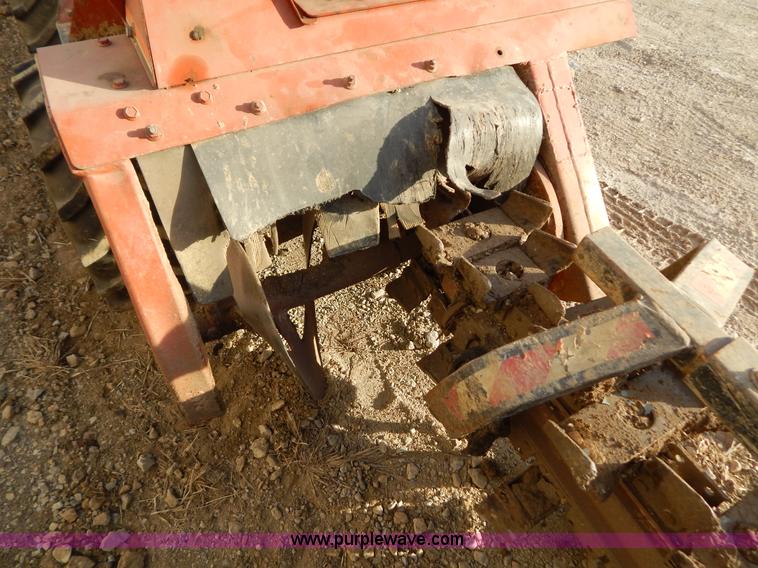 image for item I1243 Ditch Witch 2300DD trencher