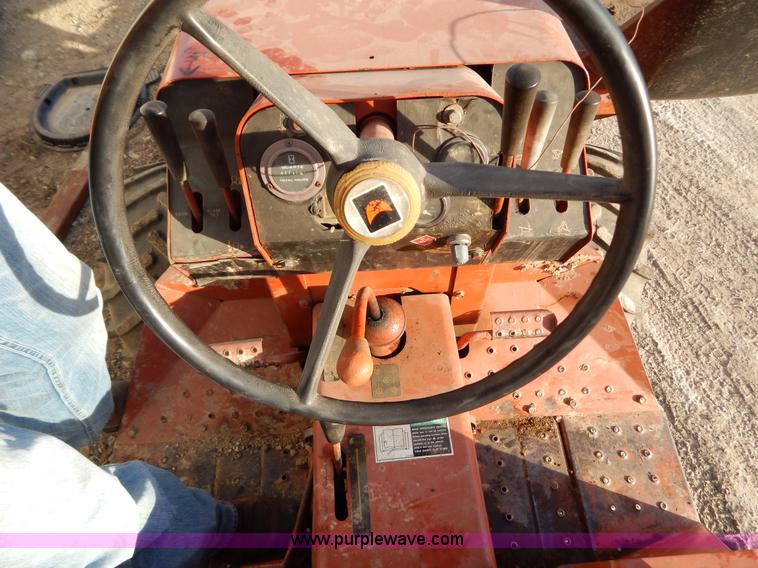 image for item I1243 Ditch Witch 2300DD trencher