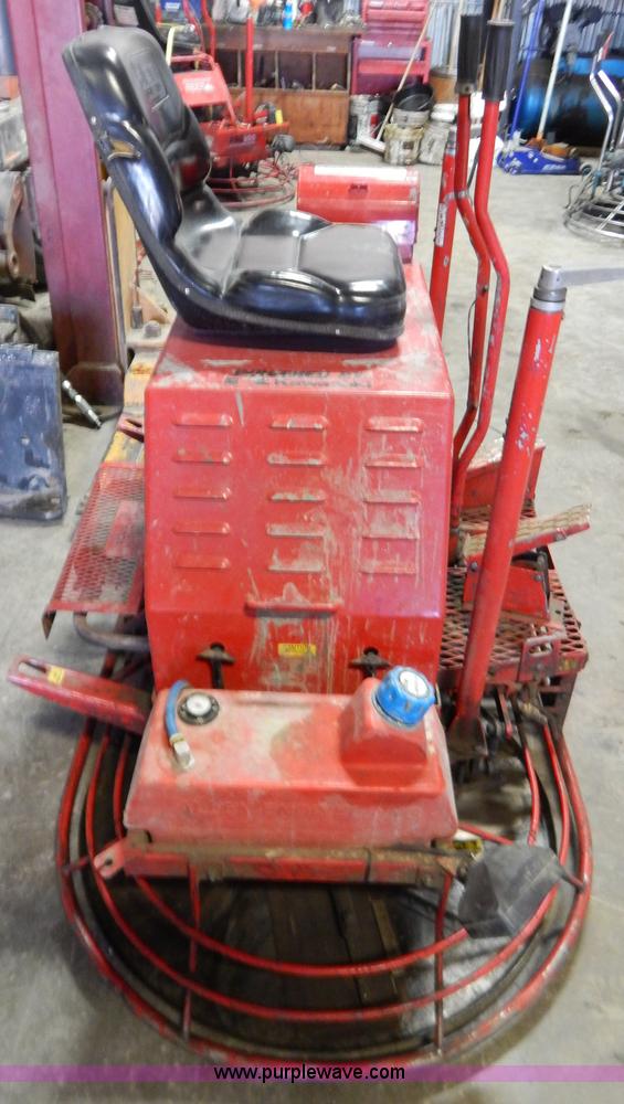 image for item I1246 Razorback Pro900 concrete trowel