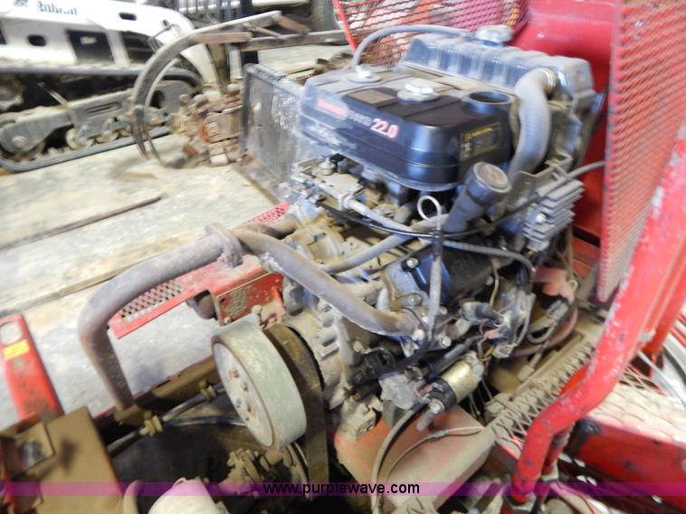 image for item I1246 Razorback Pro900 concrete trowel