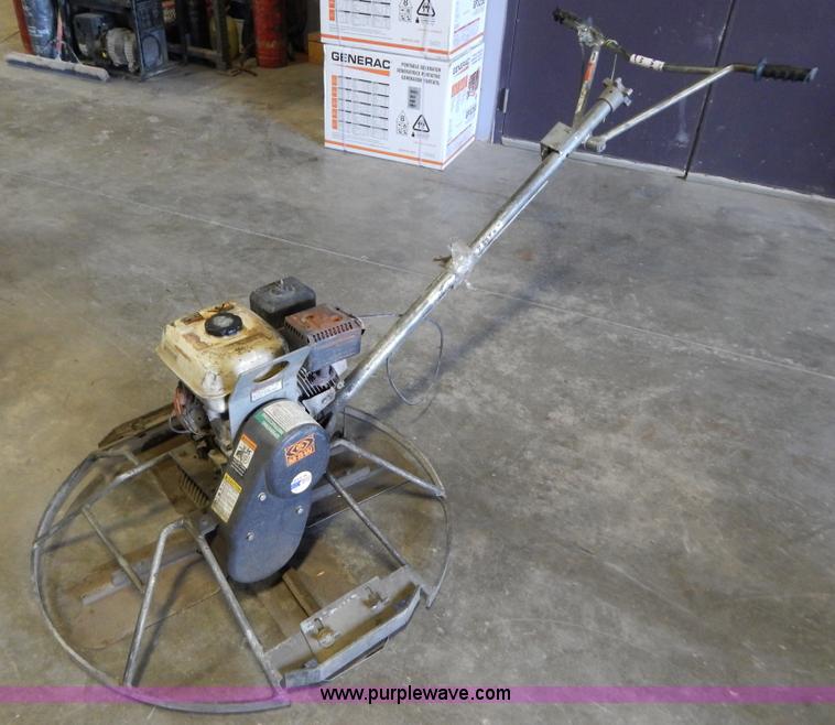 image for item I1248 MBW concrete trowel