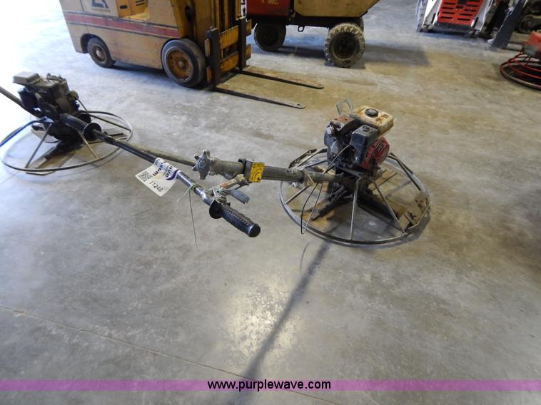 image for item I1248 MBW concrete trowel