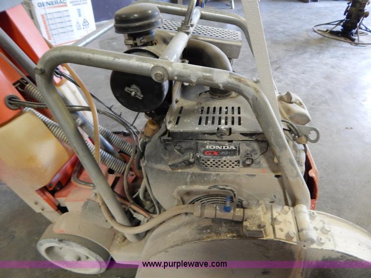 image for item I1250 2008 Husqvarna FS524 concrete saw