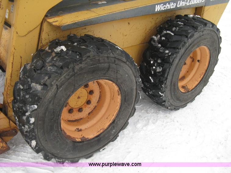 image for item I5705 1995 Case 1845C skid steer