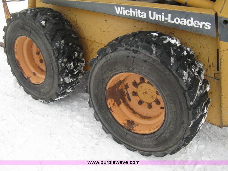 image for item I5705 1995 Case 1845C skid steer