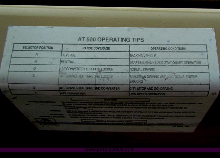 image for item AJ9464 1993 International 3800 school bus