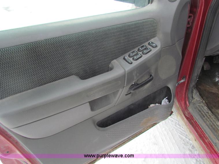 image for item AJ9465 2002 Ford Explorer XLT SUV
