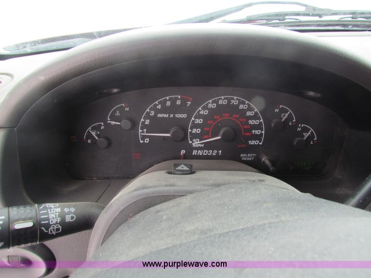 image for item AJ9465 2002 Ford Explorer XLT SUV