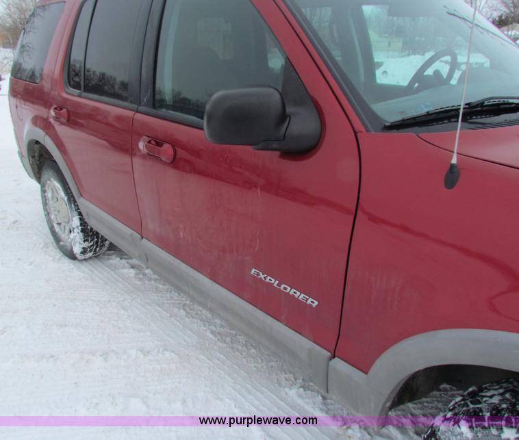 image for item AJ9465 2002 Ford Explorer XLT SUV
