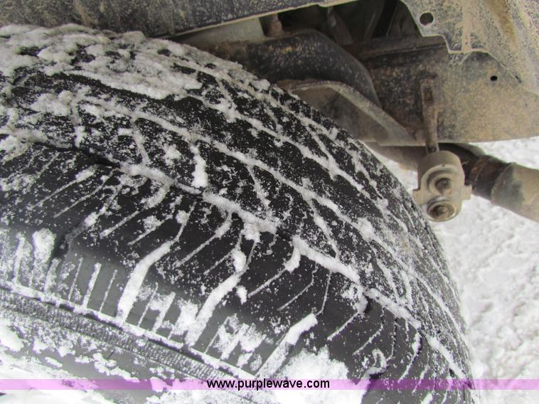 image for item AJ9465 2002 Ford Explorer XLT SUV