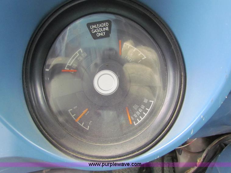 image for item AJ9469 1977 Dodge panel van