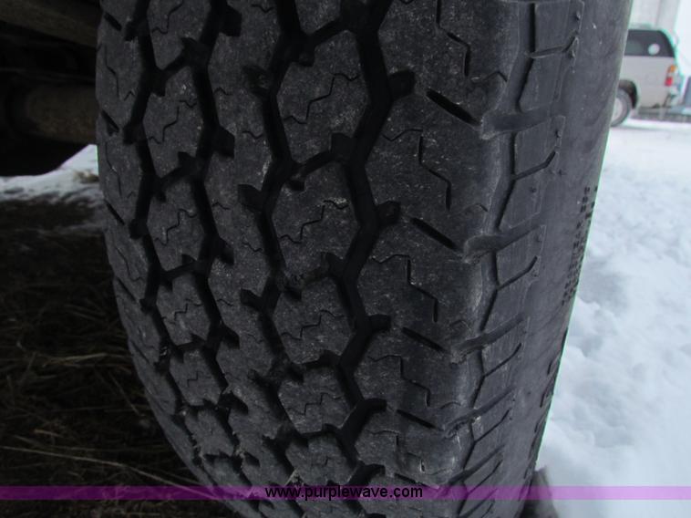 image for item AJ9469 1977 Dodge panel van