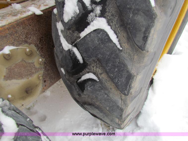 image for item AJ9470 1976 Caterpillar 120G motor grader