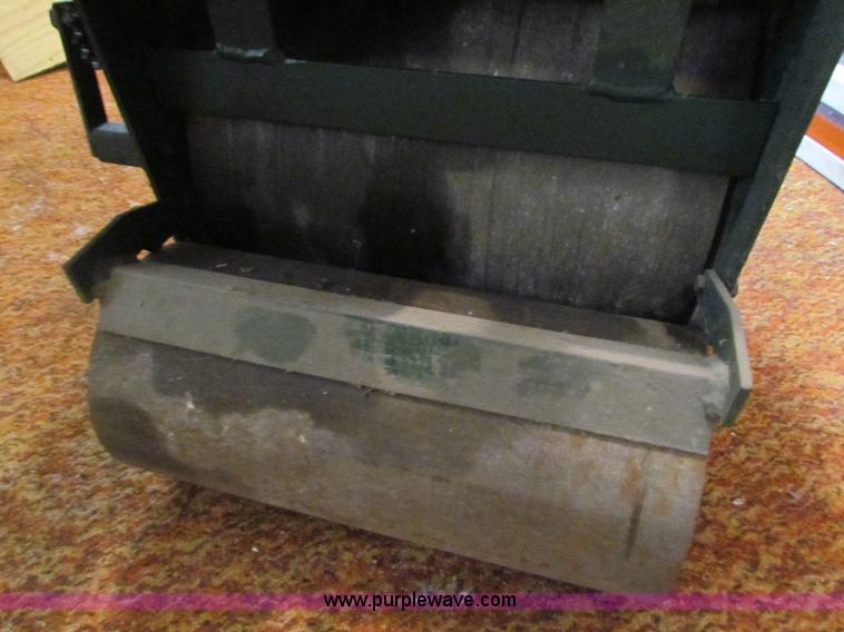 image for item AJ9479 Motorized roller asphalt equipment