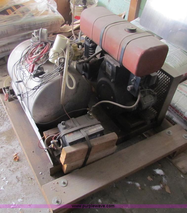 image for item AJ9480 London Aire H