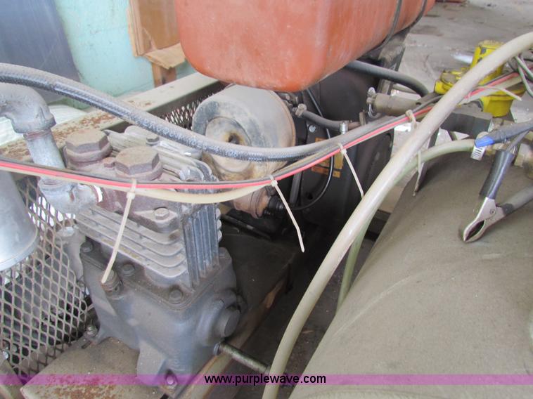 image for item AJ9480 London Aire H