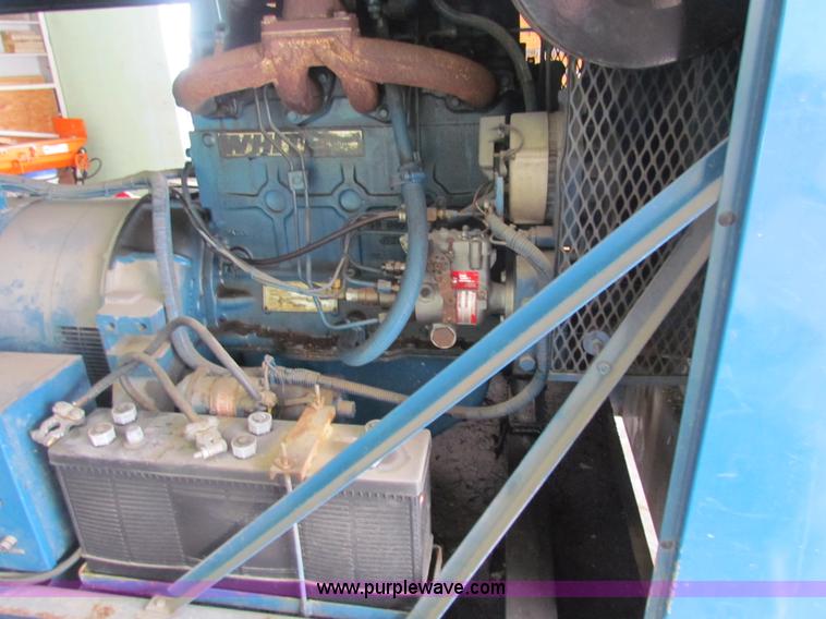 image for item AJ9481 Empire generator