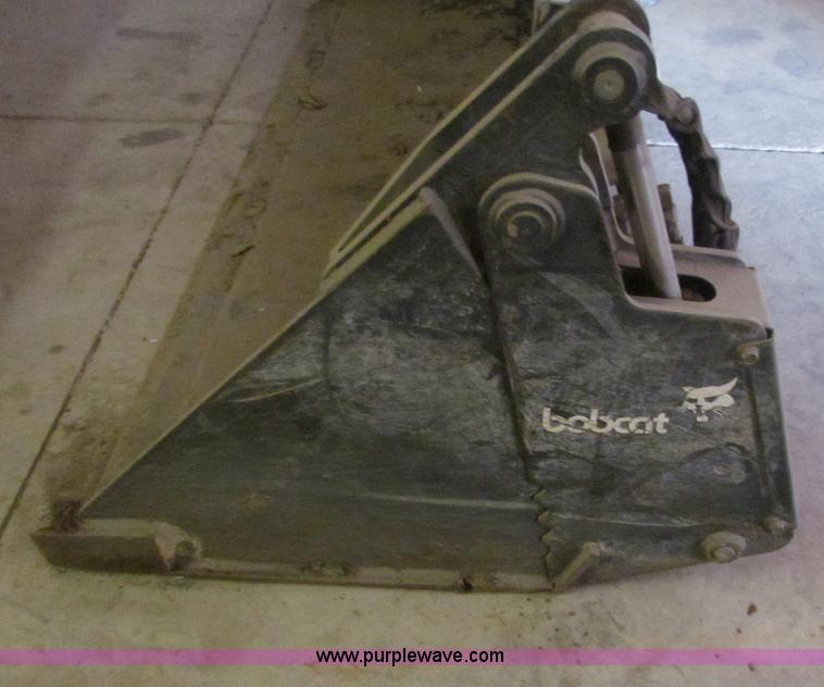 image for item AJ9485 Bobcat 74" 4-N-1 bucket