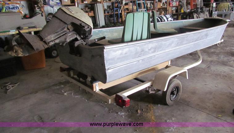 image for item AJ9491 14' aluminum boat