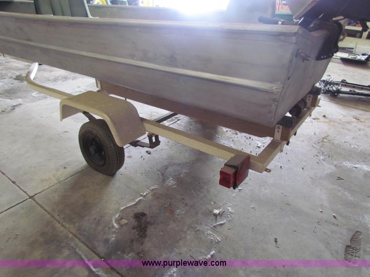 image for item AJ9491 14' aluminum boat