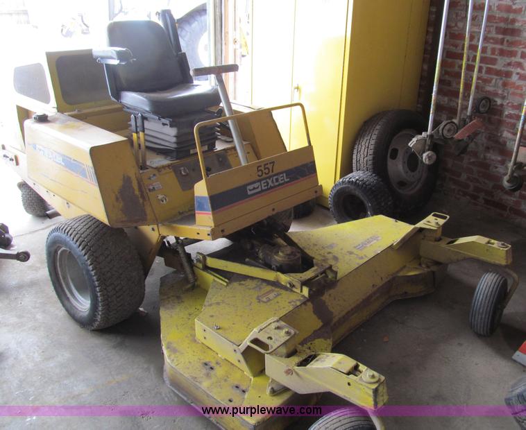 image for item AR9024 Hustler Excel 4420 lawn mower