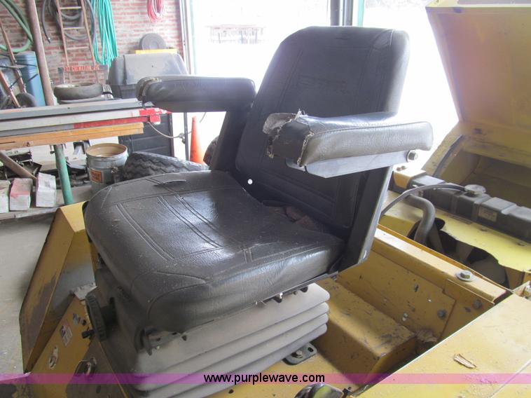 image for item AR9024 Hustler Excel 4420 lawn mower