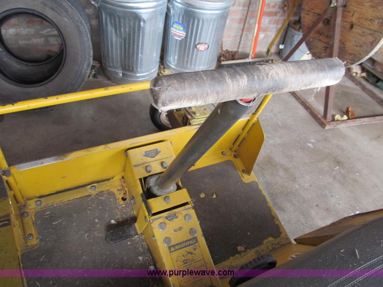 image for item AR9024 Hustler Excel 4420 lawn mower