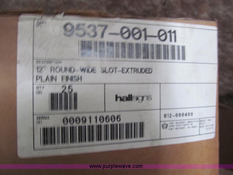 image for item AR9026 Approximately 600 blank metal signs