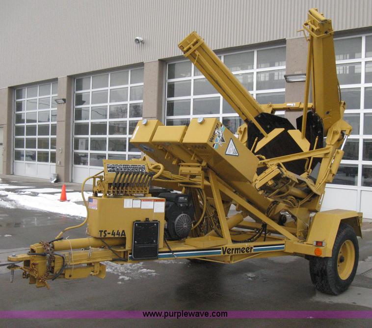 image for item AX9969 Vermeer TS-44A self-contained tree spade